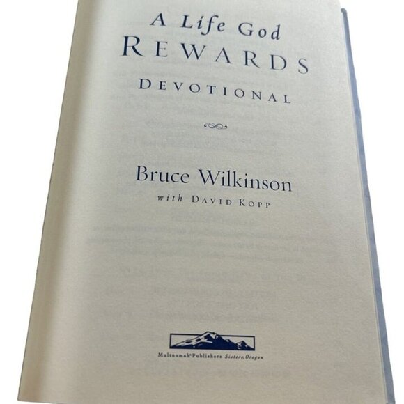 A Life God Rewards Devotional Hardcover Book  by Bruce Wilkinson With David Kopp - Picture 6 of 7